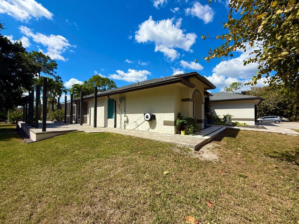 listing image 180