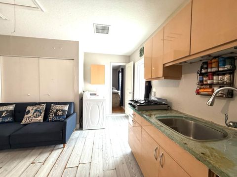 listing image 142