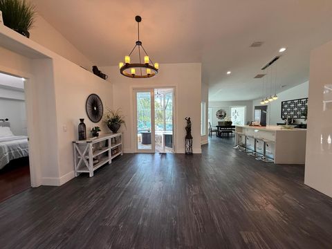 listing image 132