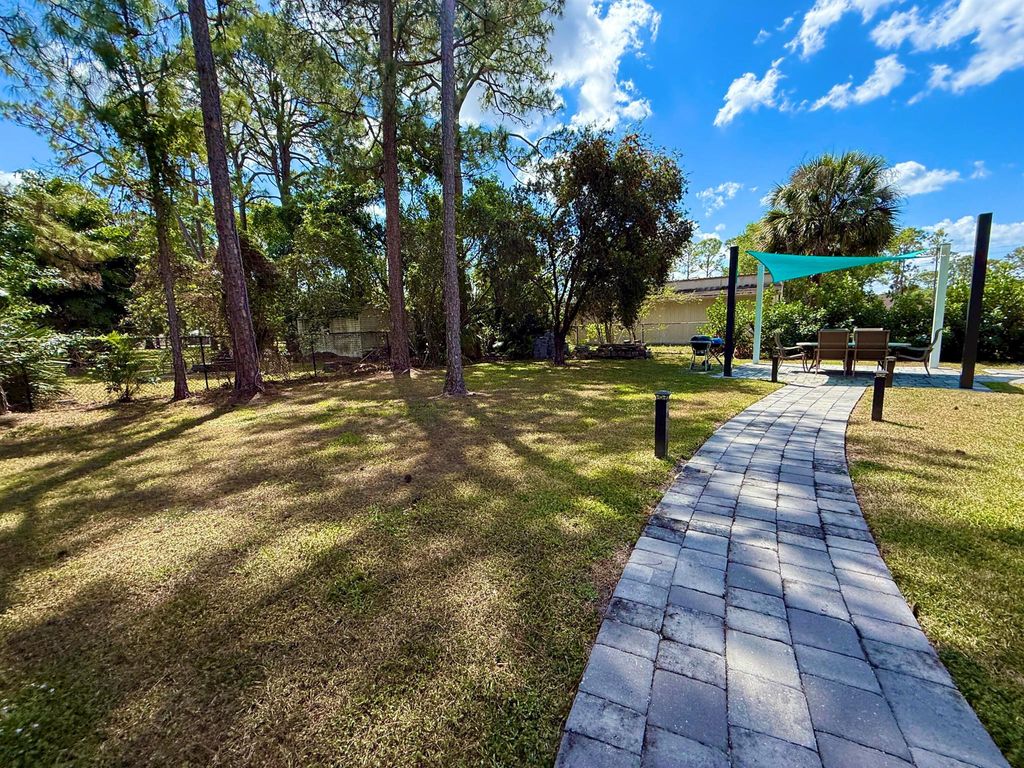 listing image 176
