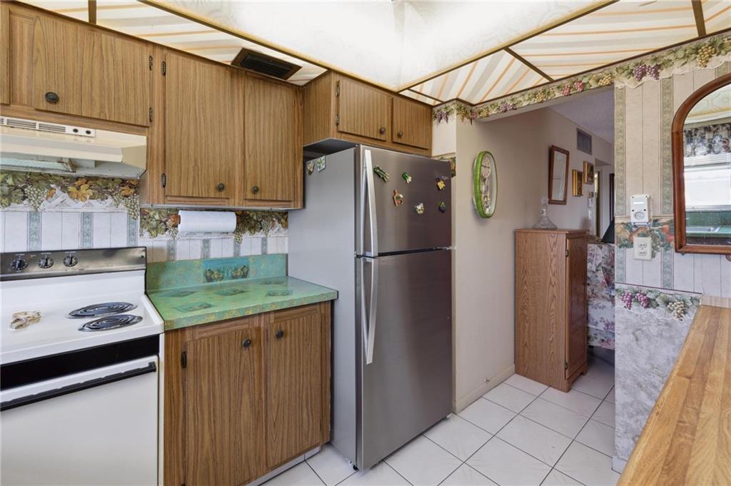 MAJESTIC GARDENS - Residential