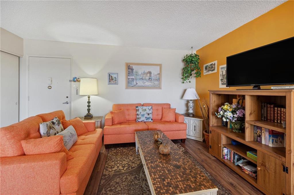 MAJESTIC GARDENS - Residential