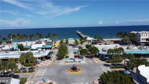 A home in Lauderdale By The Sea