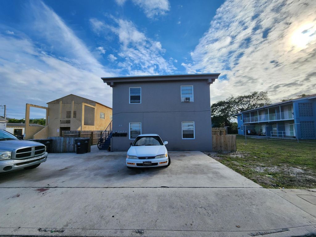 Photo of 620 20th Street #3, West Palm Beach, FL 33407 (MLS # B26013574)