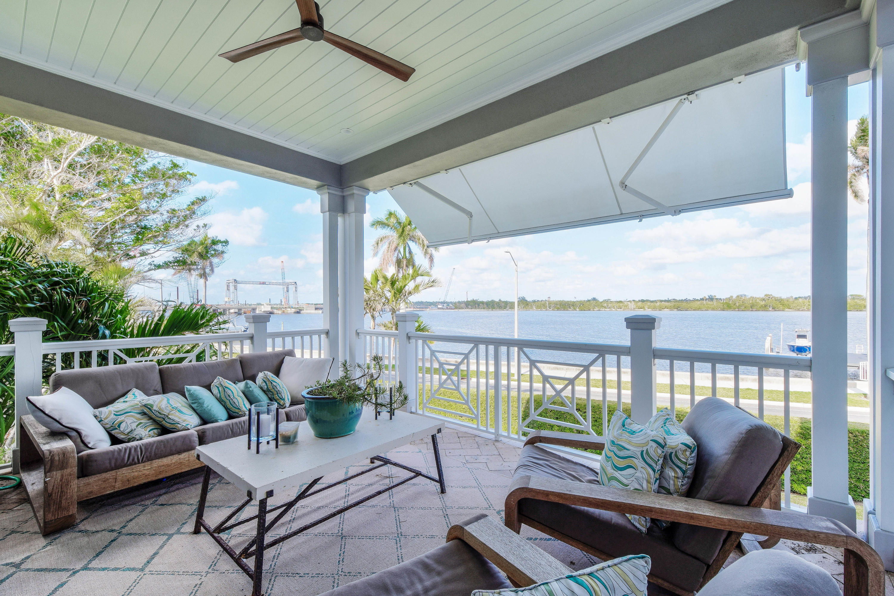 WORTH COURT - Residential