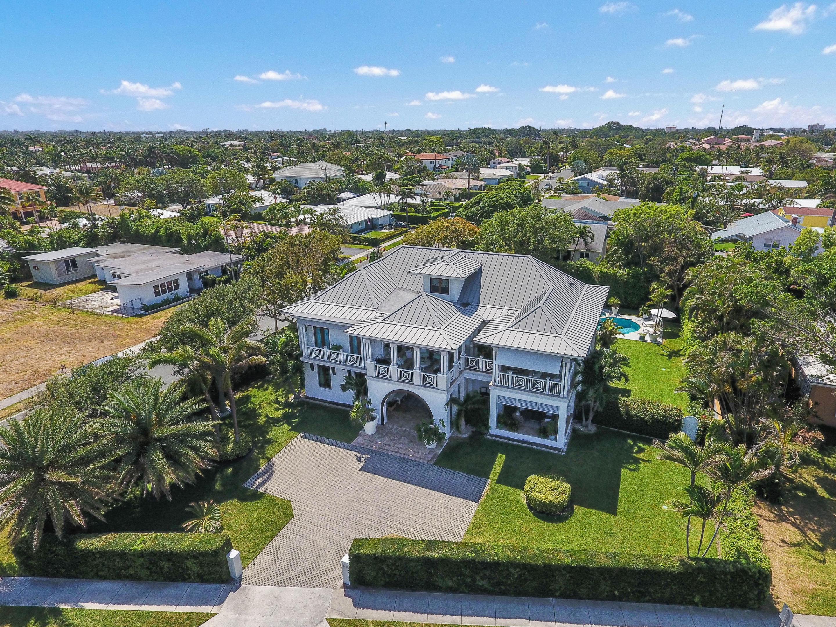 WORTH COURT - Residential