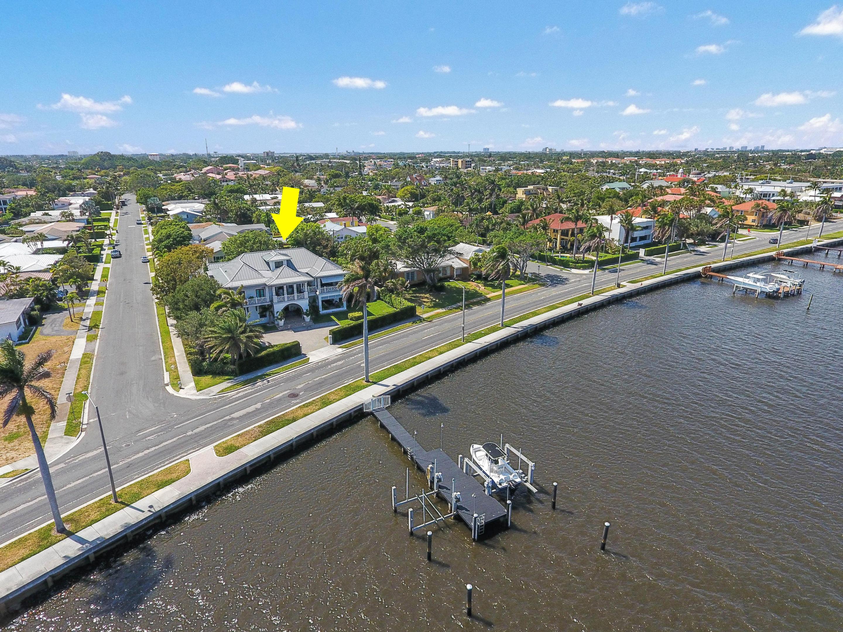 WORTH COURT - Residential