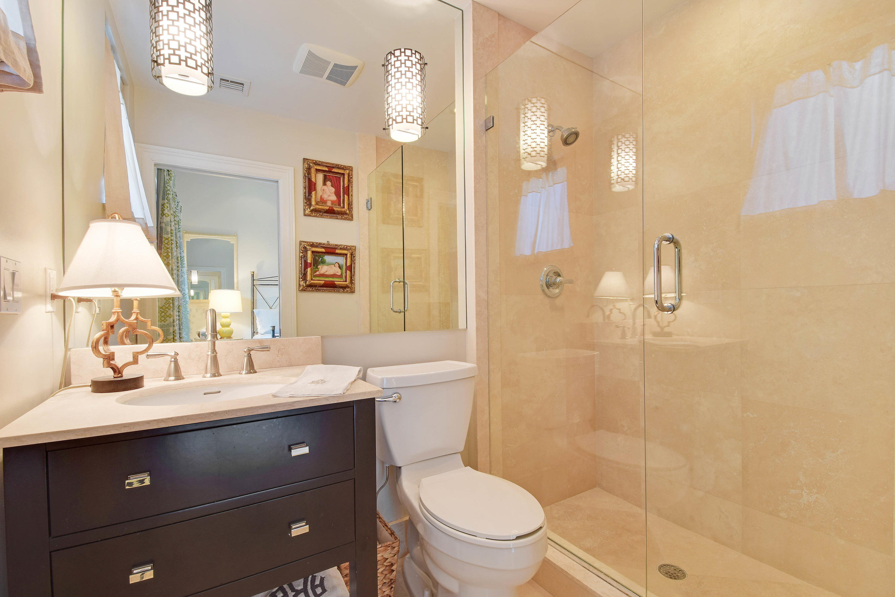 WORTH COURT - Residential