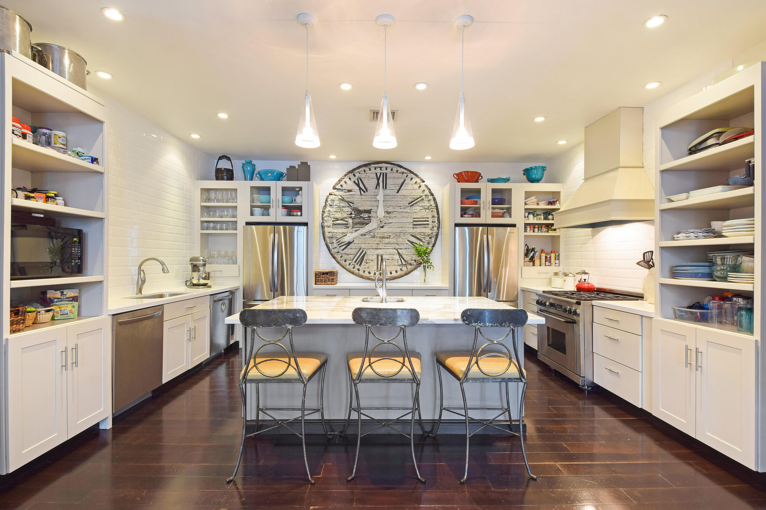 WORTH COURT - Residential