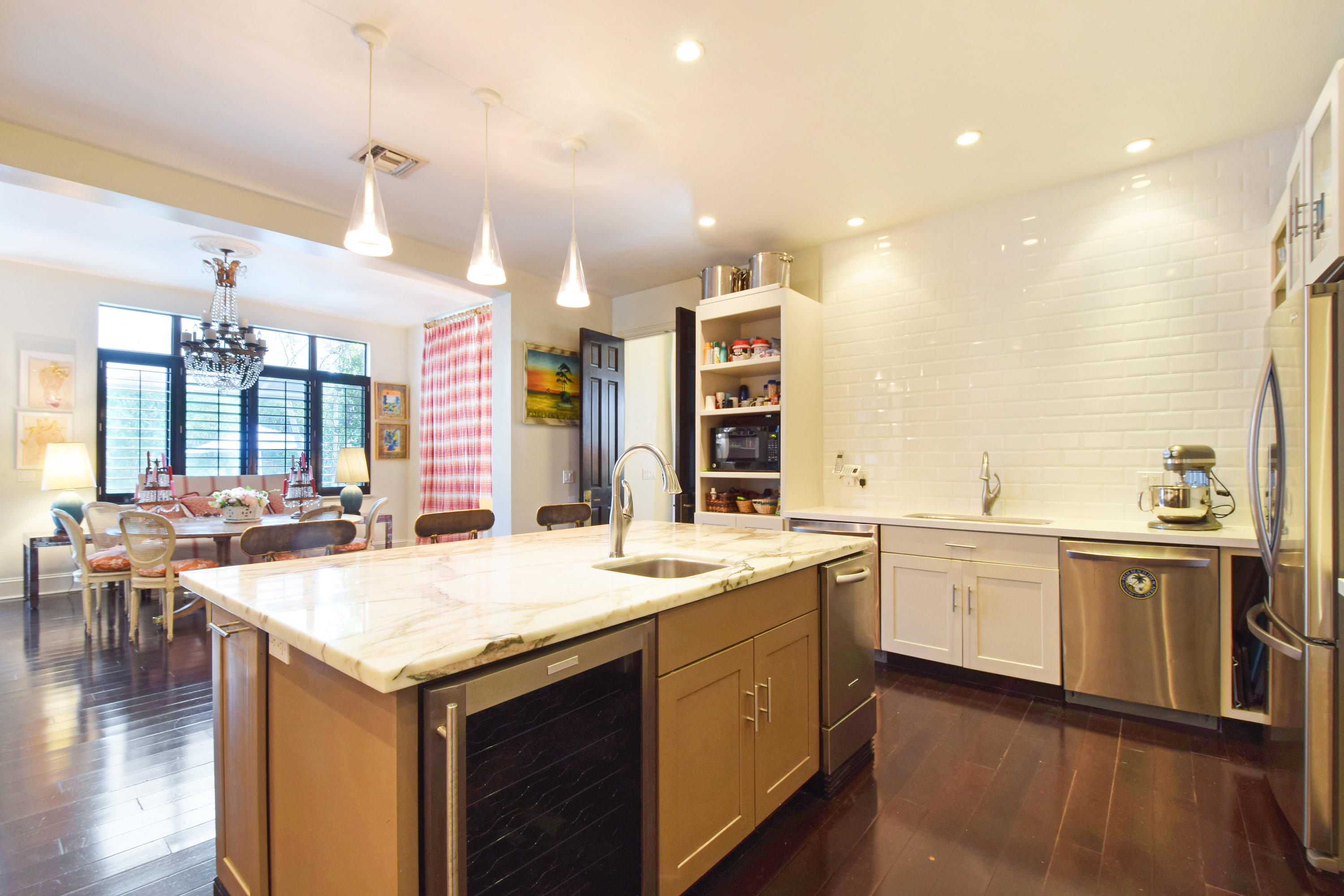 WORTH COURT - Residential