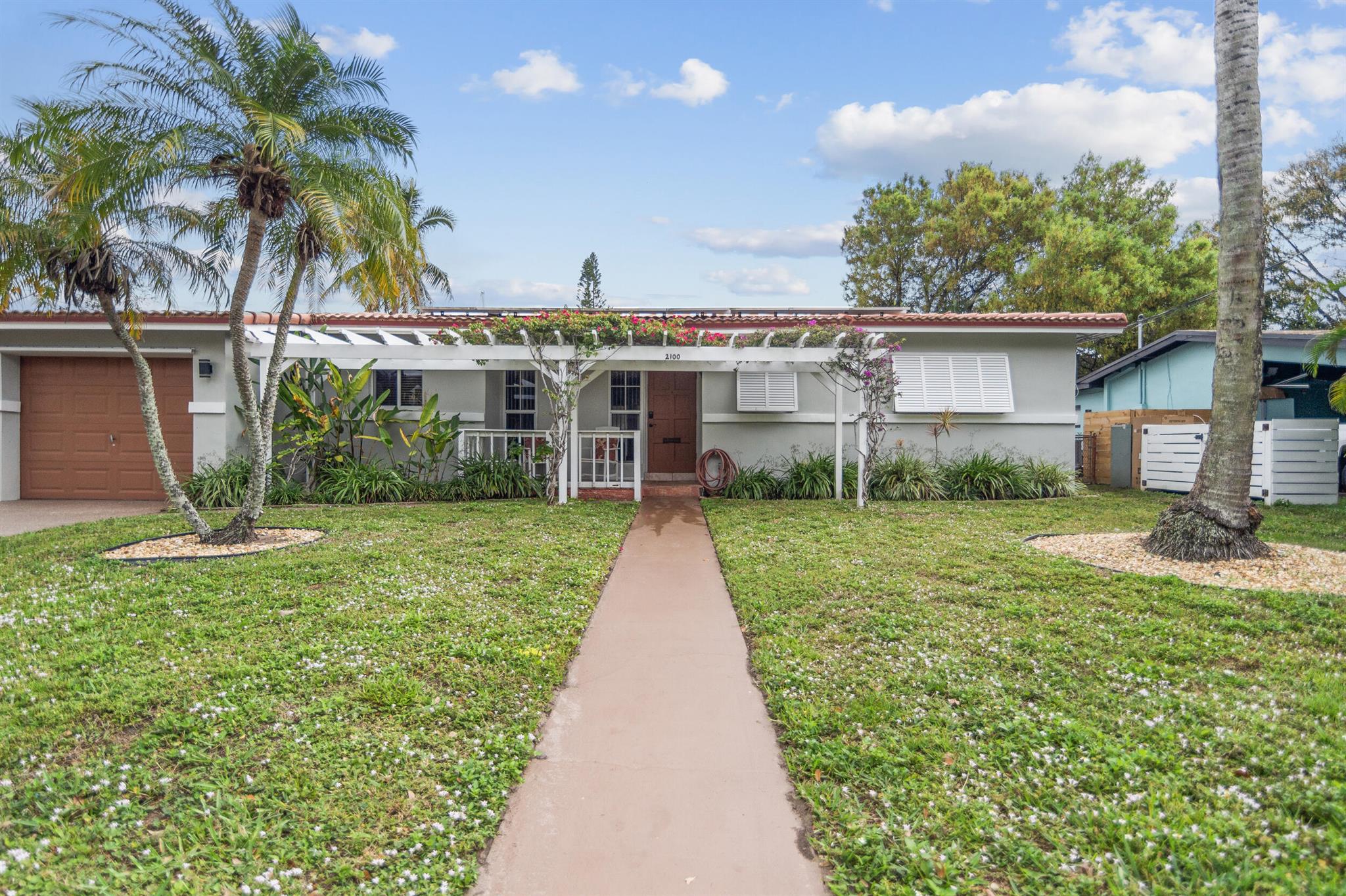 2100 SW 23rd Terrace