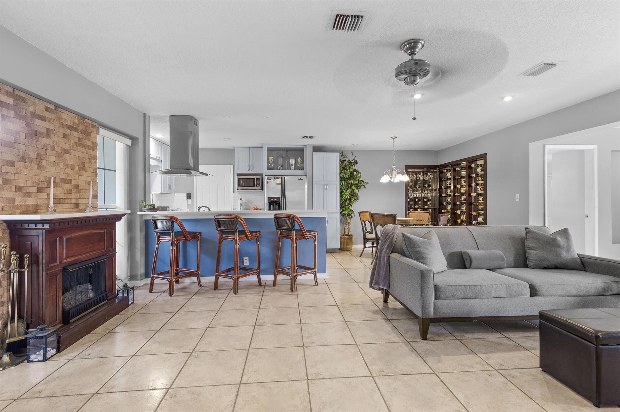 2100 SW 23rd Terrace