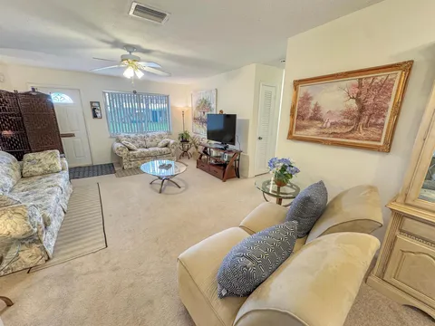 2940 NW 1st Avenue, Pompano Beach, FL MLS: R11085940