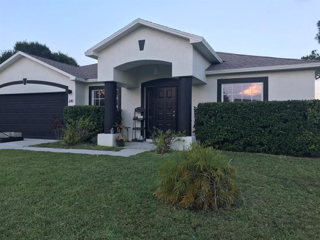 Photo of 1141 SW Broadview Street, Port Saint Lucie, FL 34983 (MLS # R10801337)