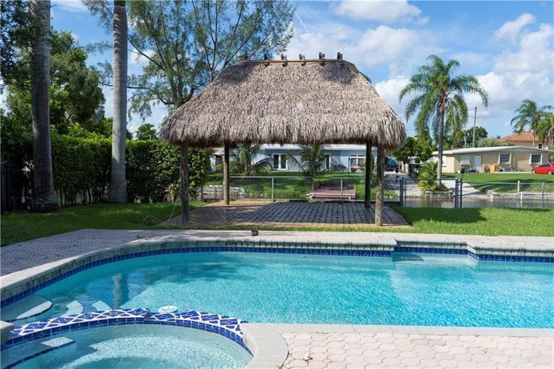 8165 NW 182nd Street