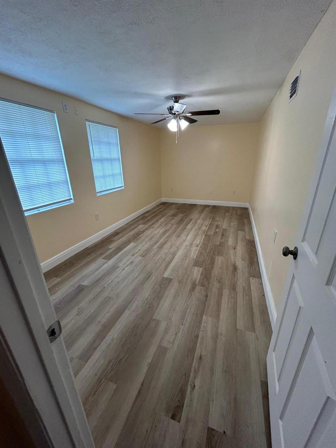 5840 Banana Road