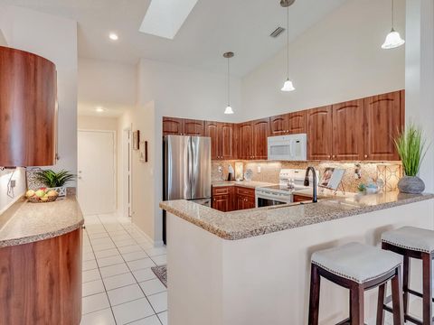 Tiny photo for 4016 Summer Chase Court, Lake Worth, FL 33467 (MLS # R11163039)