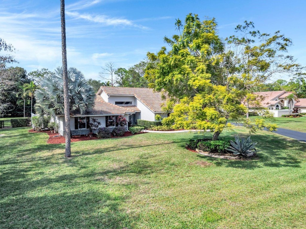 5440 NW 77th Terrace