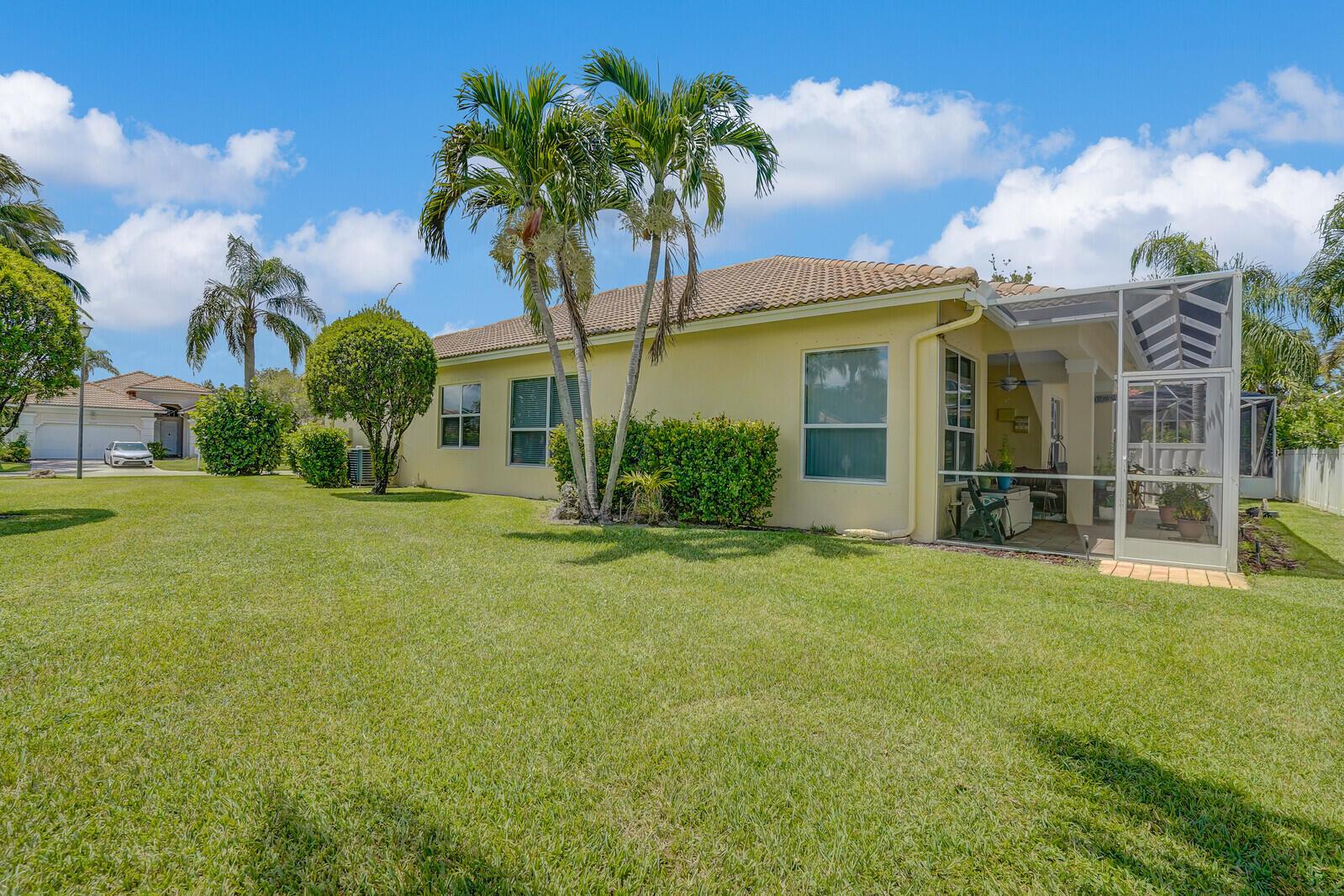 West Palm Beach, Florida 33411, United States, 3 Bedrooms Bedrooms, ,2 BathroomsBathrooms,Residential,Pending,209454