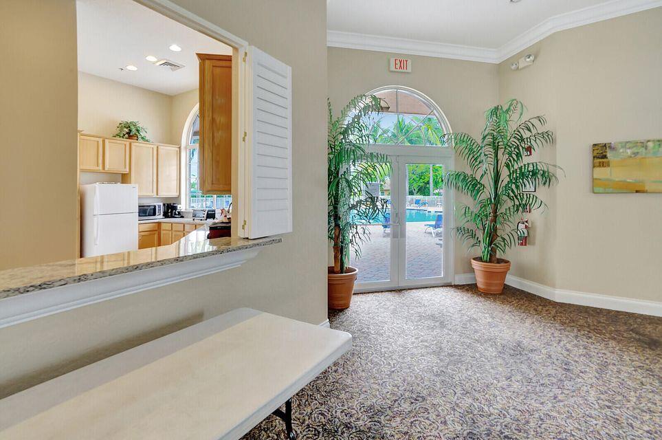 West Palm Beach, Florida 33411, United States, 3 Bedrooms Bedrooms, ,2 BathroomsBathrooms,Residential,Pending,209454