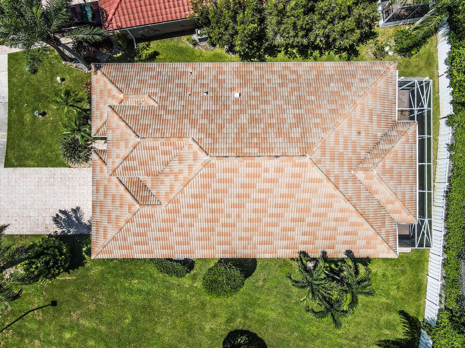 West Palm Beach, Florida 33411, United States, 3 Bedrooms Bedrooms, ,2 BathroomsBathrooms,Residential,Pending,209454