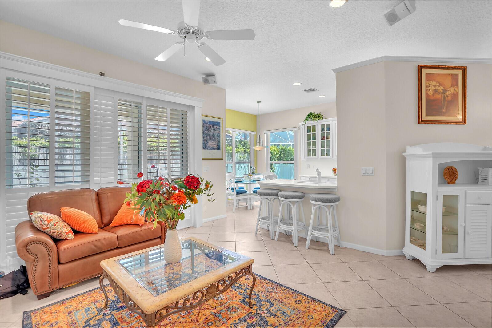 West Palm Beach, Florida 33411, United States, 3 Bedrooms Bedrooms, ,2 BathroomsBathrooms,Residential,Pending,209454