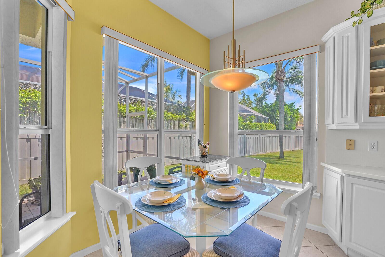 West Palm Beach, Florida 33411, United States, 3 Bedrooms Bedrooms, ,2 BathroomsBathrooms,Residential,Pending,209454