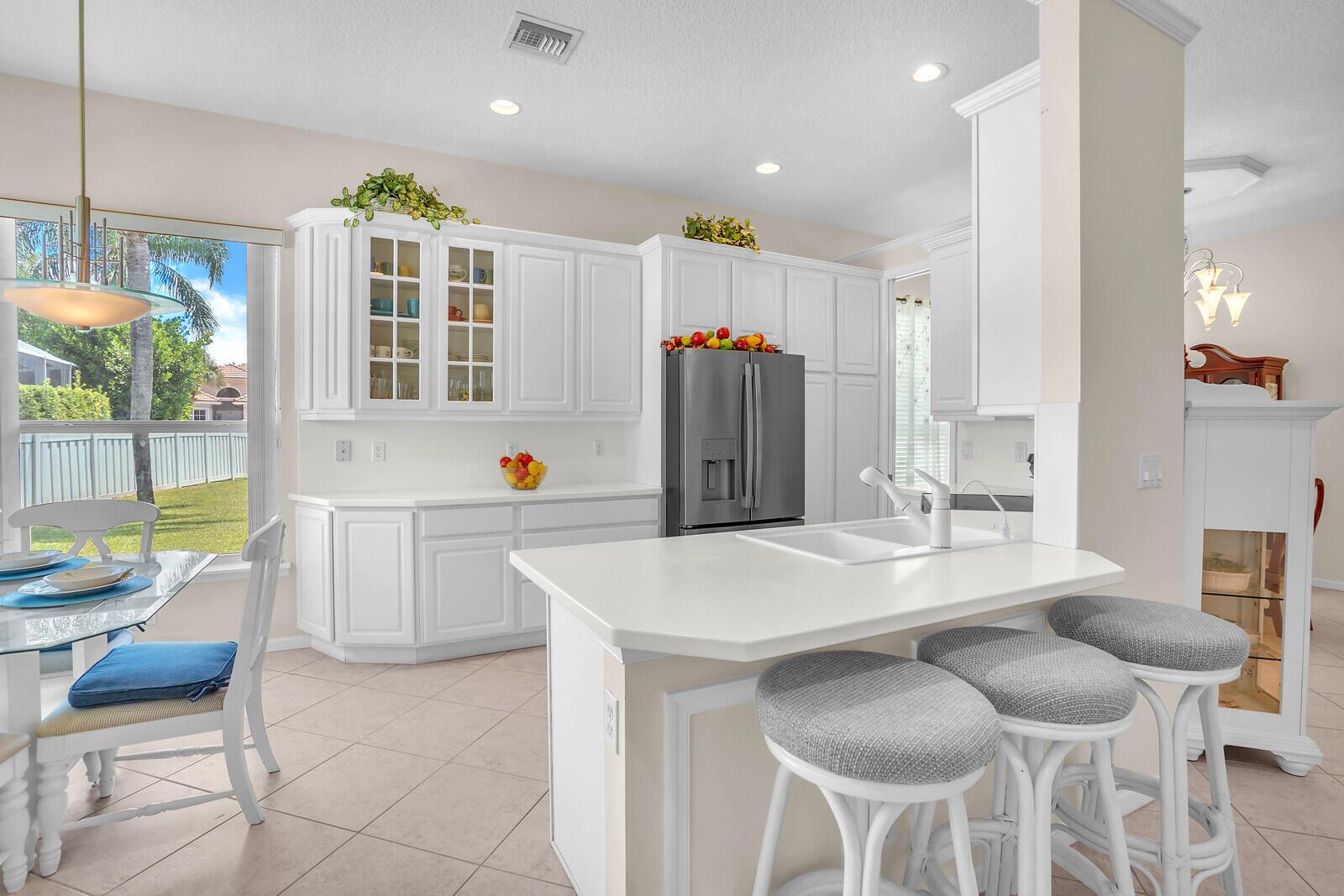 West Palm Beach, Florida 33411, United States, 3 Bedrooms Bedrooms, ,2 BathroomsBathrooms,Residential,Pending,209454