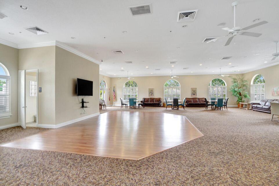 West Palm Beach, Florida 33411, United States, 3 Bedrooms Bedrooms, ,2 BathroomsBathrooms,Residential,Pending,209454