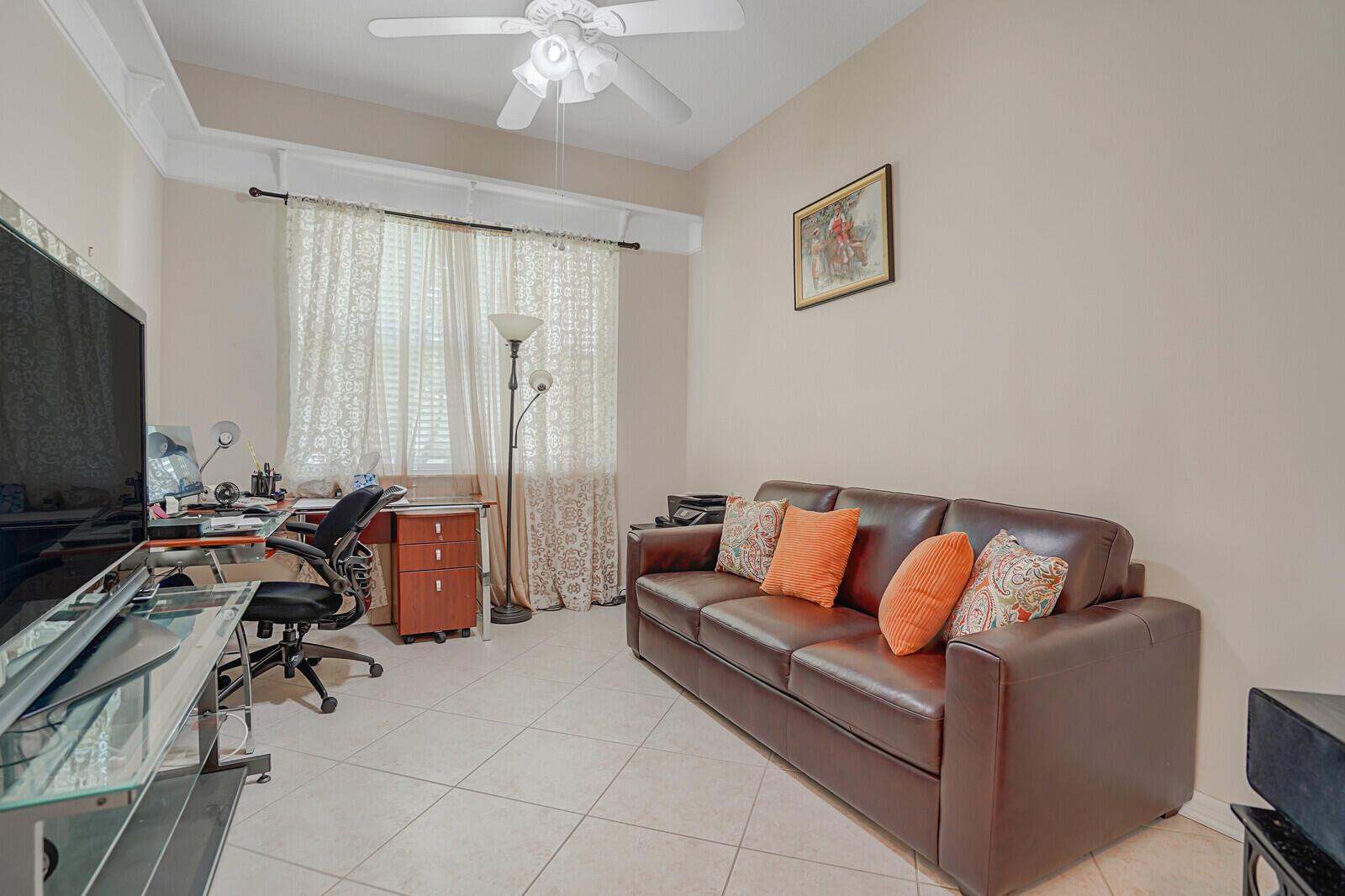 West Palm Beach, Florida 33411, United States, 3 Bedrooms Bedrooms, ,2 BathroomsBathrooms,Residential,Pending,209454