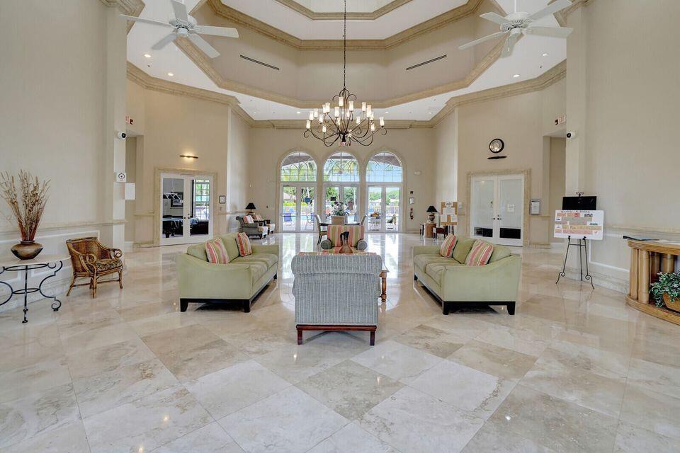 West Palm Beach, Florida 33411, United States, 3 Bedrooms Bedrooms, ,2 BathroomsBathrooms,Residential,Pending,209454