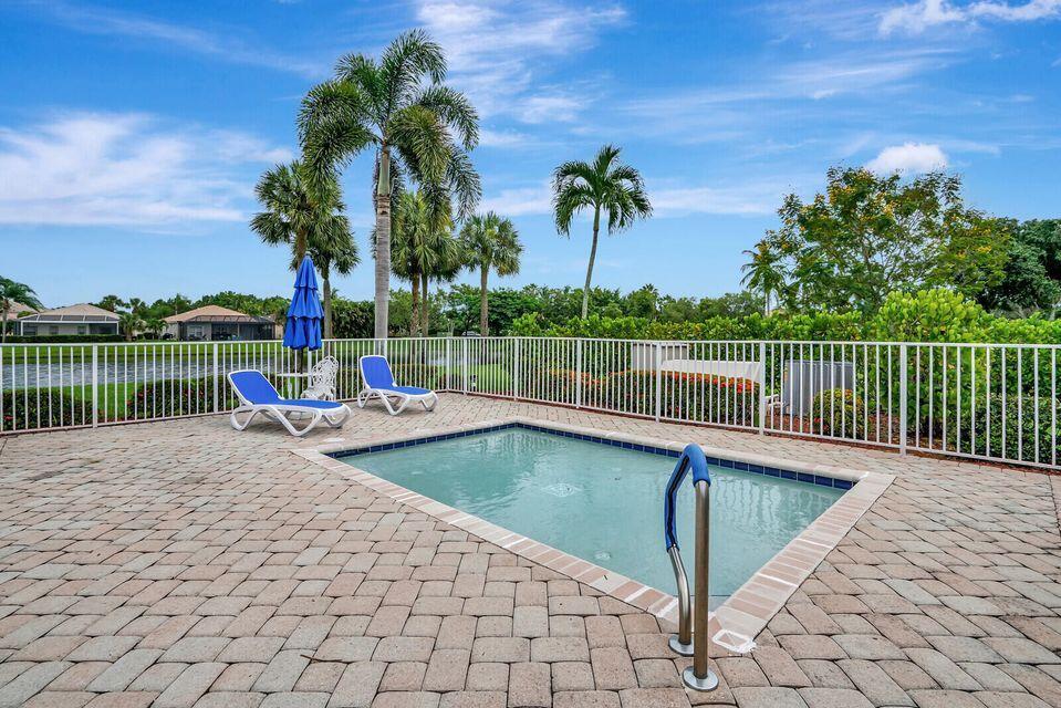 West Palm Beach, Florida 33411, United States, 3 Bedrooms Bedrooms, ,2 BathroomsBathrooms,Residential,Pending,209454