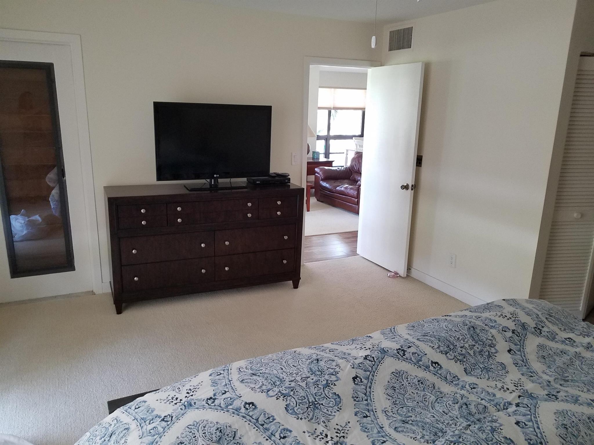 GOLF VILLAS CONDO - Residential Lease