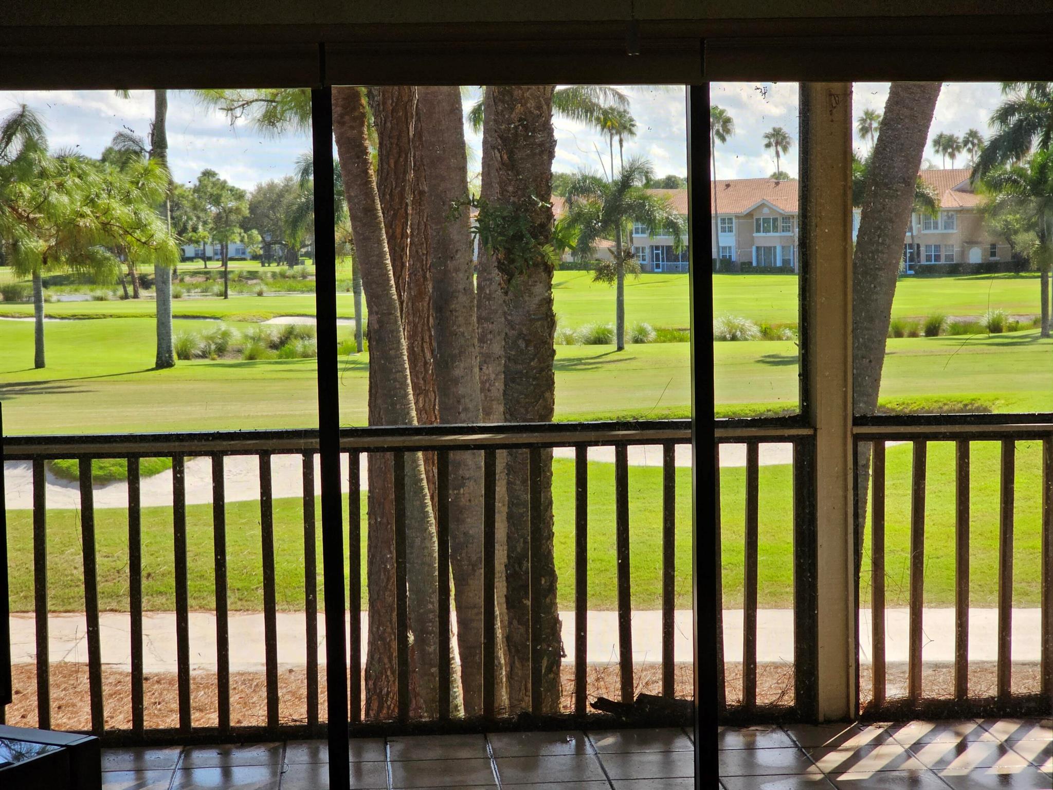 GOLF VILLAS CONDO - Residential Lease