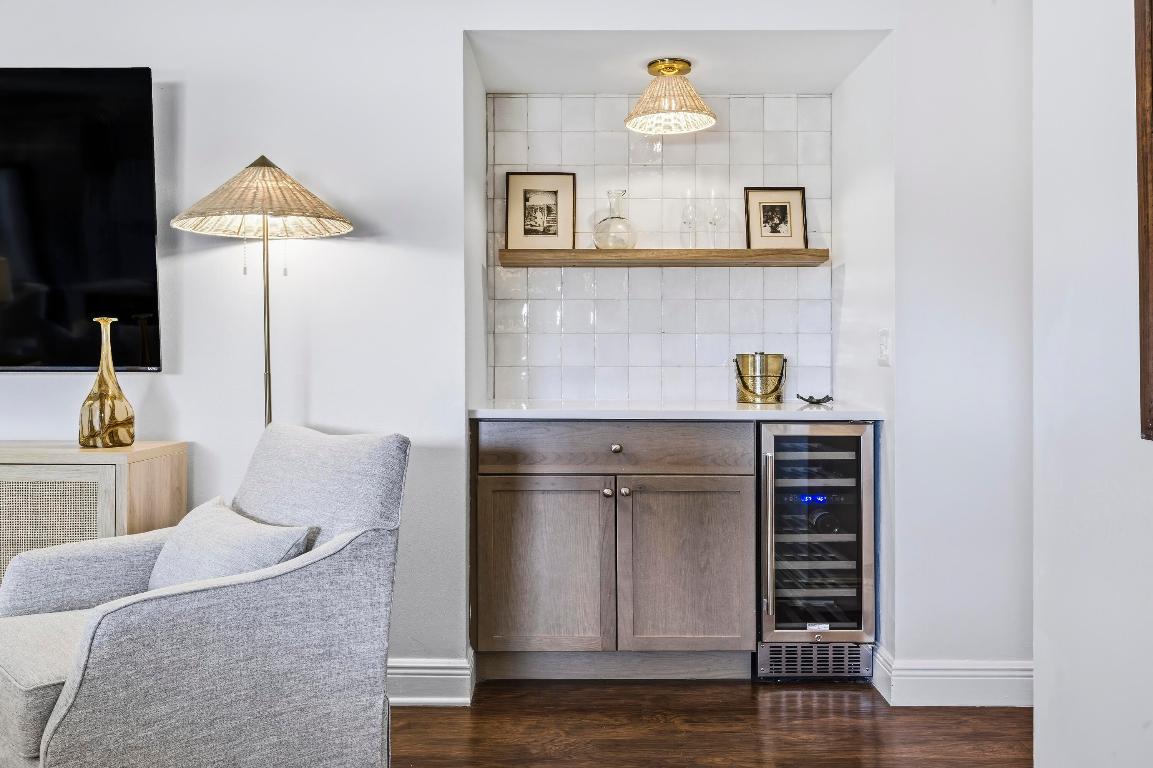 WINGFOOT CONDO - Residential