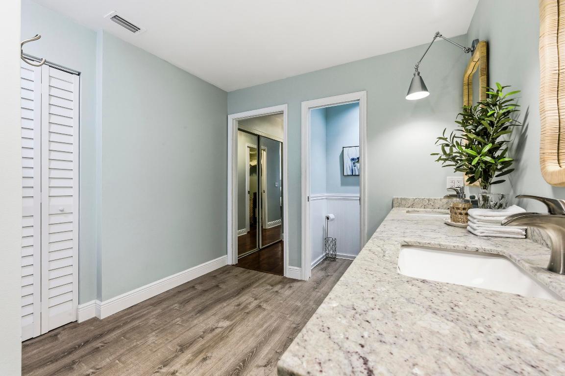 WINGFOOT CONDO - Residential