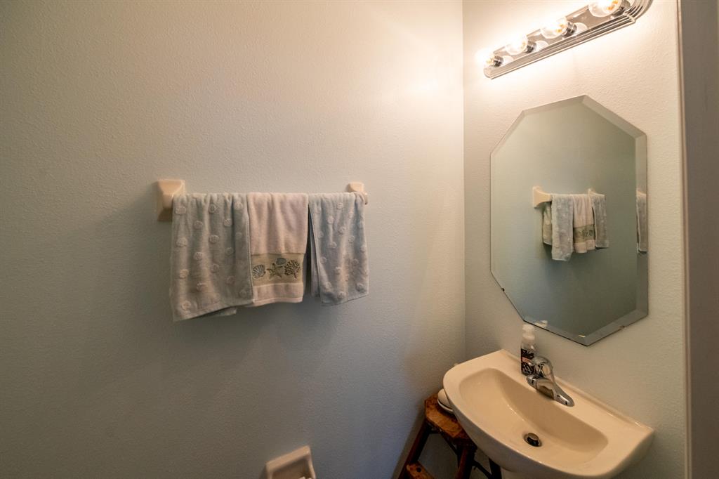 EAST LAKE VILLAGE NO 3 - Residential