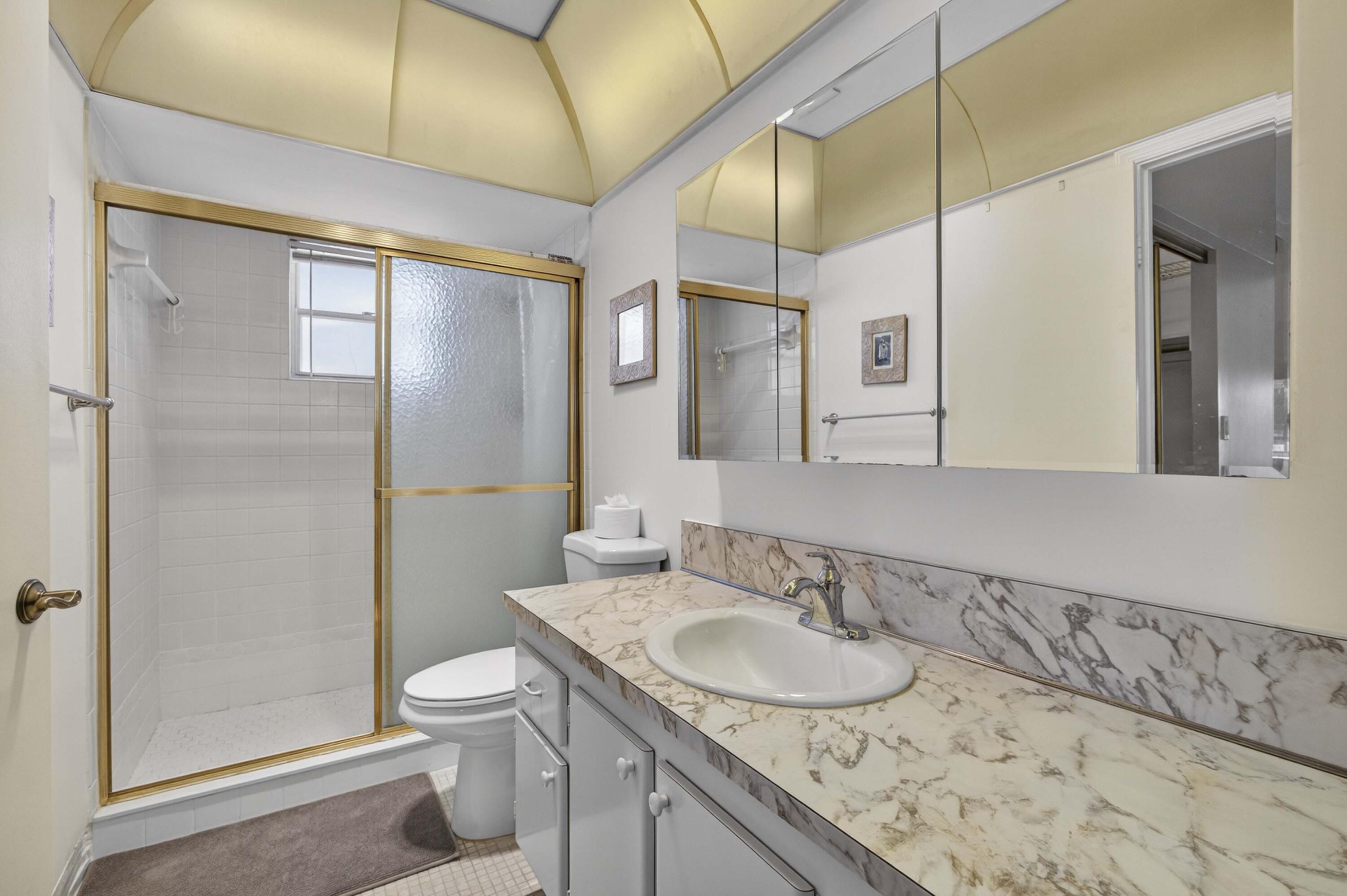 GREENWAY VILLAGE NORTH CONDO 2 - Residential