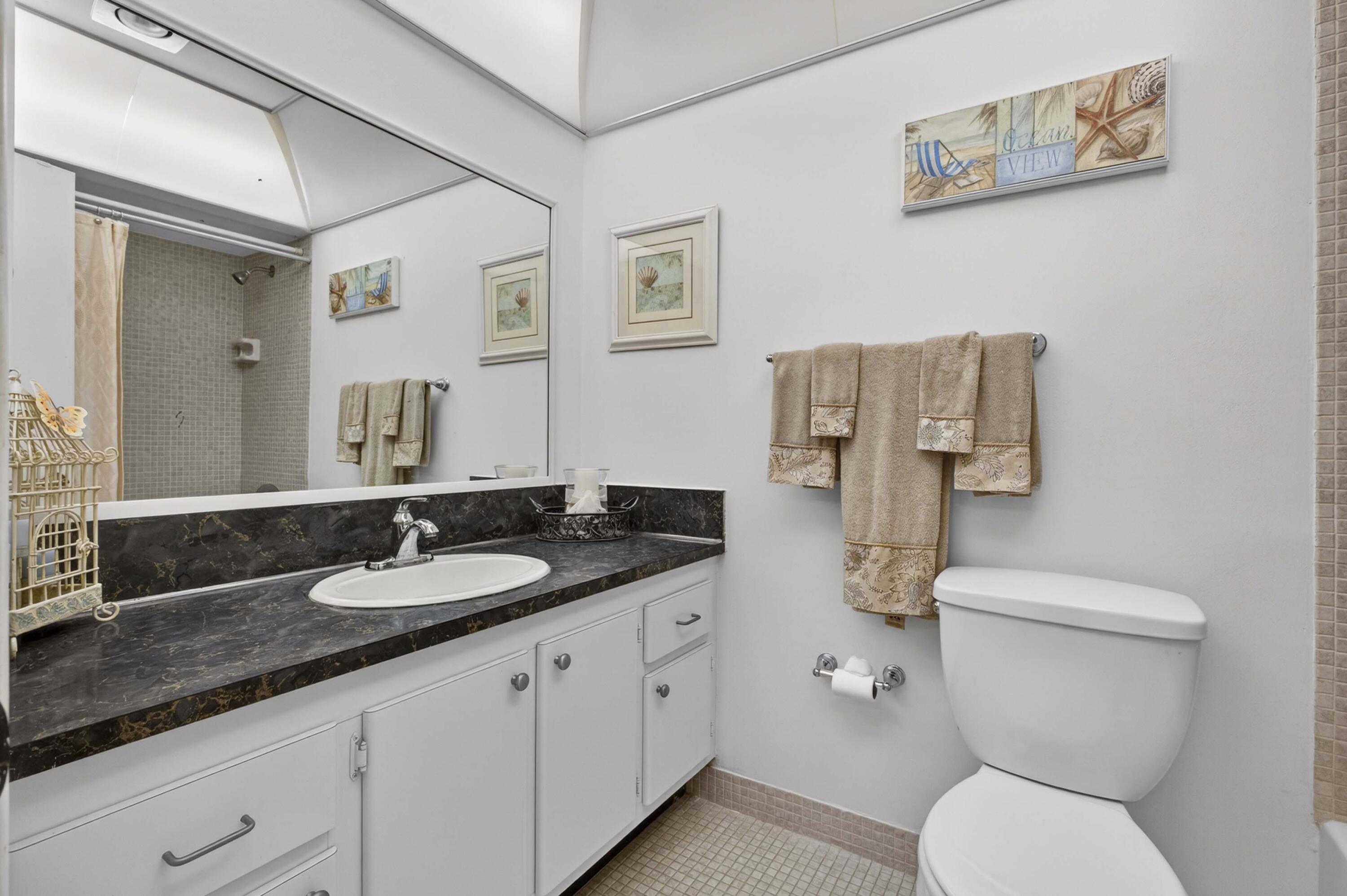 GREENWAY VILLAGE NORTH CONDO 2 - Residential