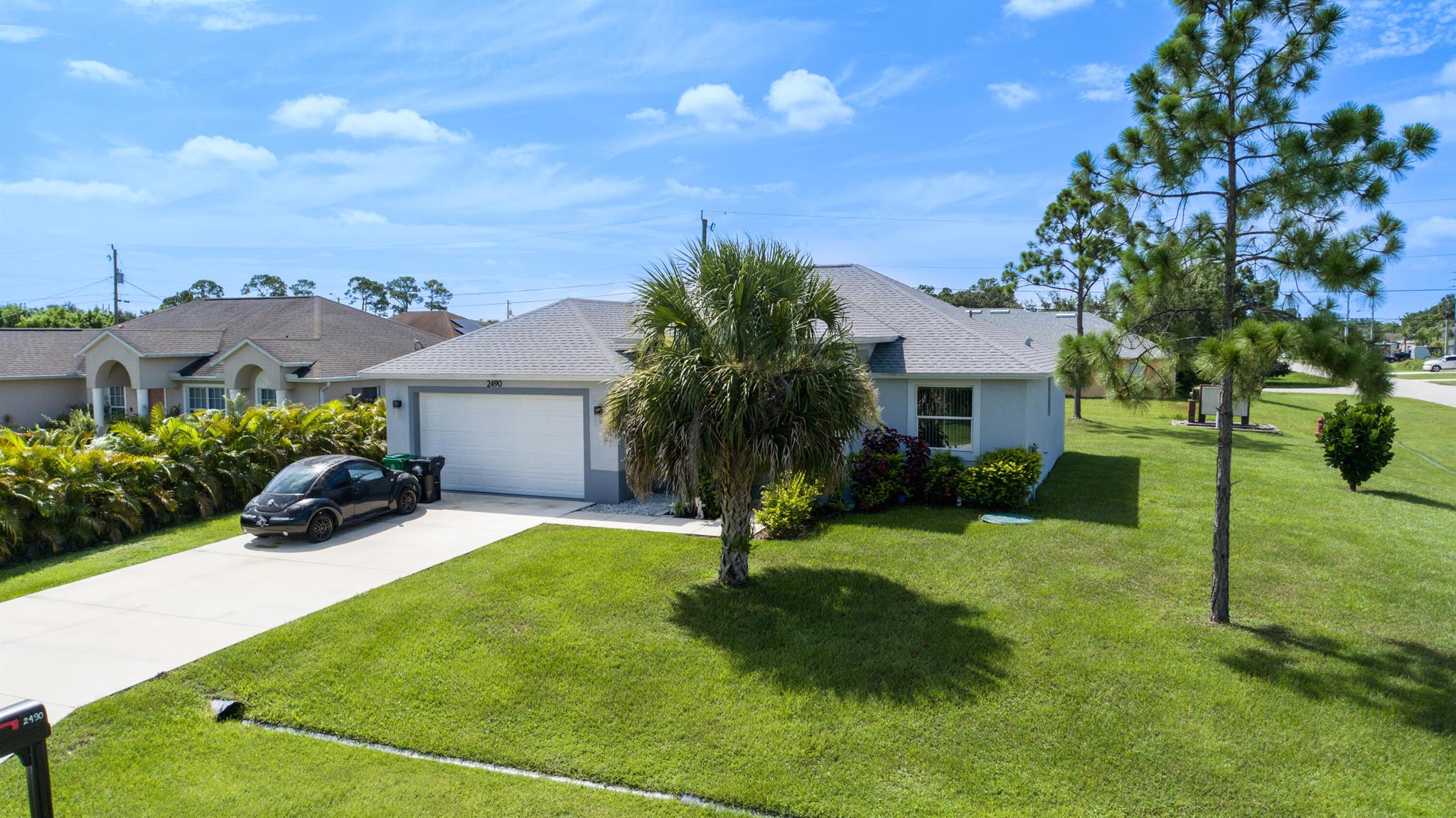 2490 SW Red Terrace