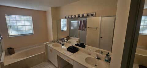 Tiny photo for 11453 Lakeview Drive #4a, Coral Springs, FL 33071 (MLS # B26040787)