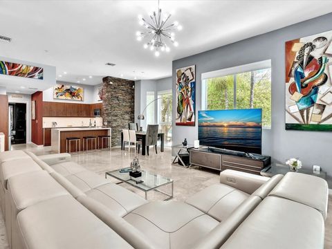 733 NE 4th Avenue 733 Fort Lauderdale FL 33304