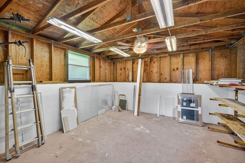 Mickels 2nd Add To Wilton - Residential Lease