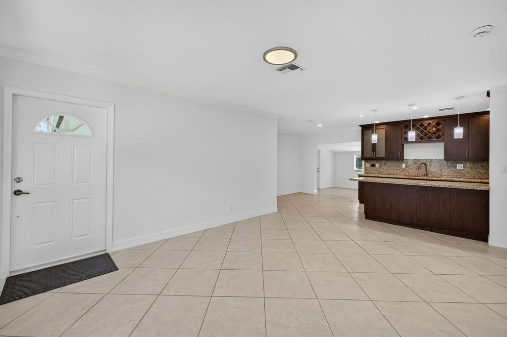 Mickels 2nd Add To Wilton - Residential Lease