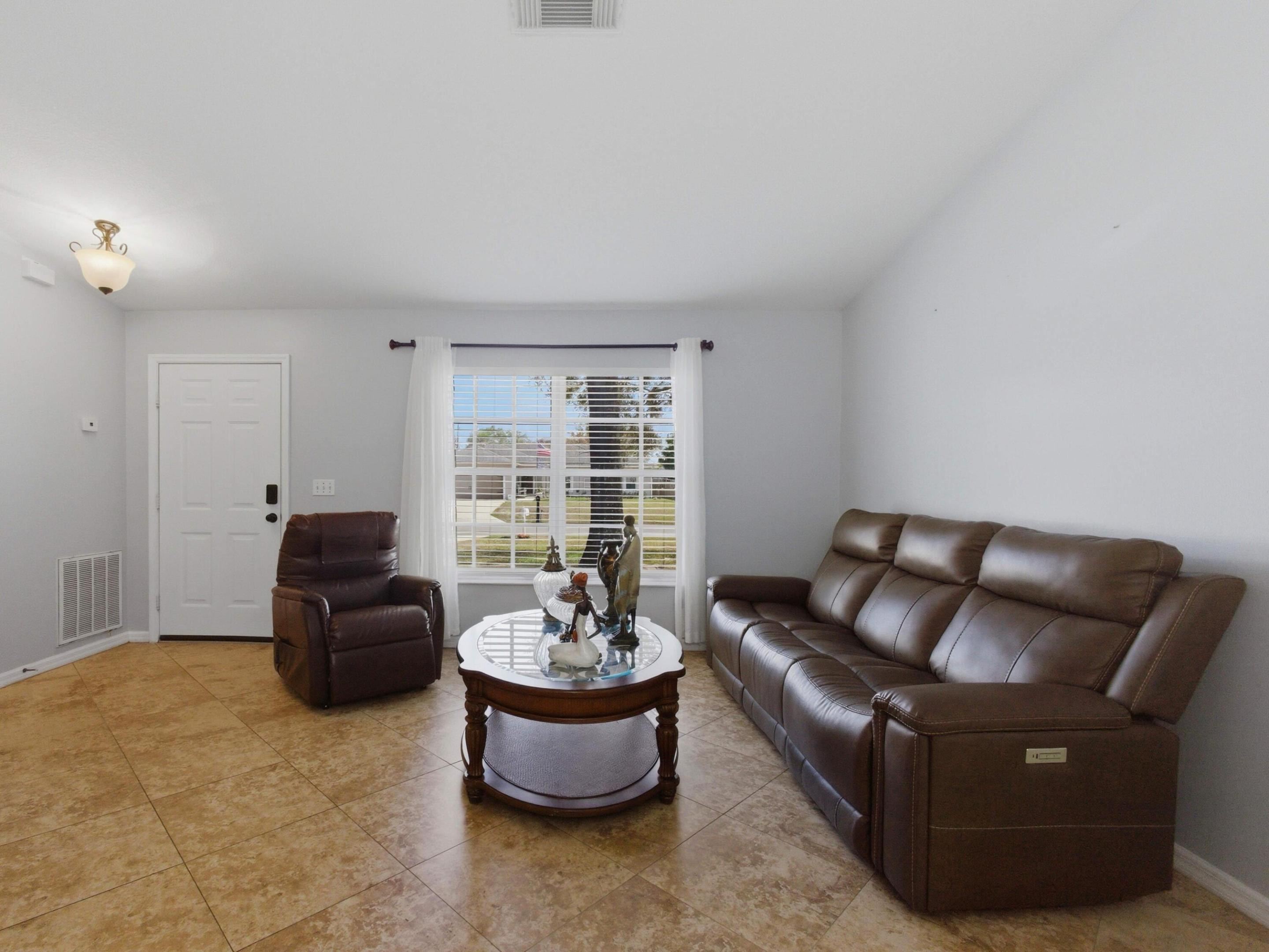 PORT ST LUCIE SECTION 9 - Residential