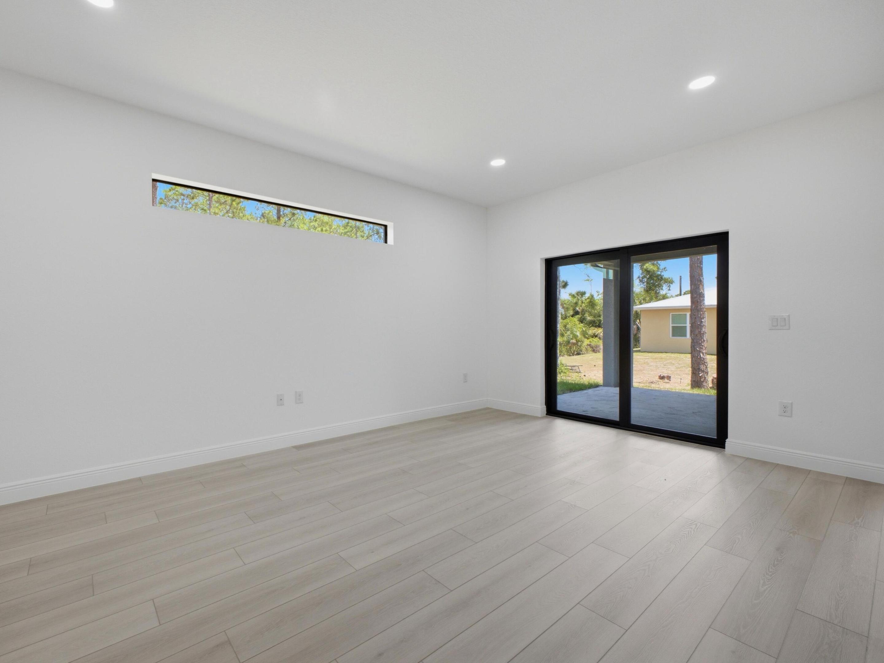 PORT LaBELLE UNIT 9 - Residential