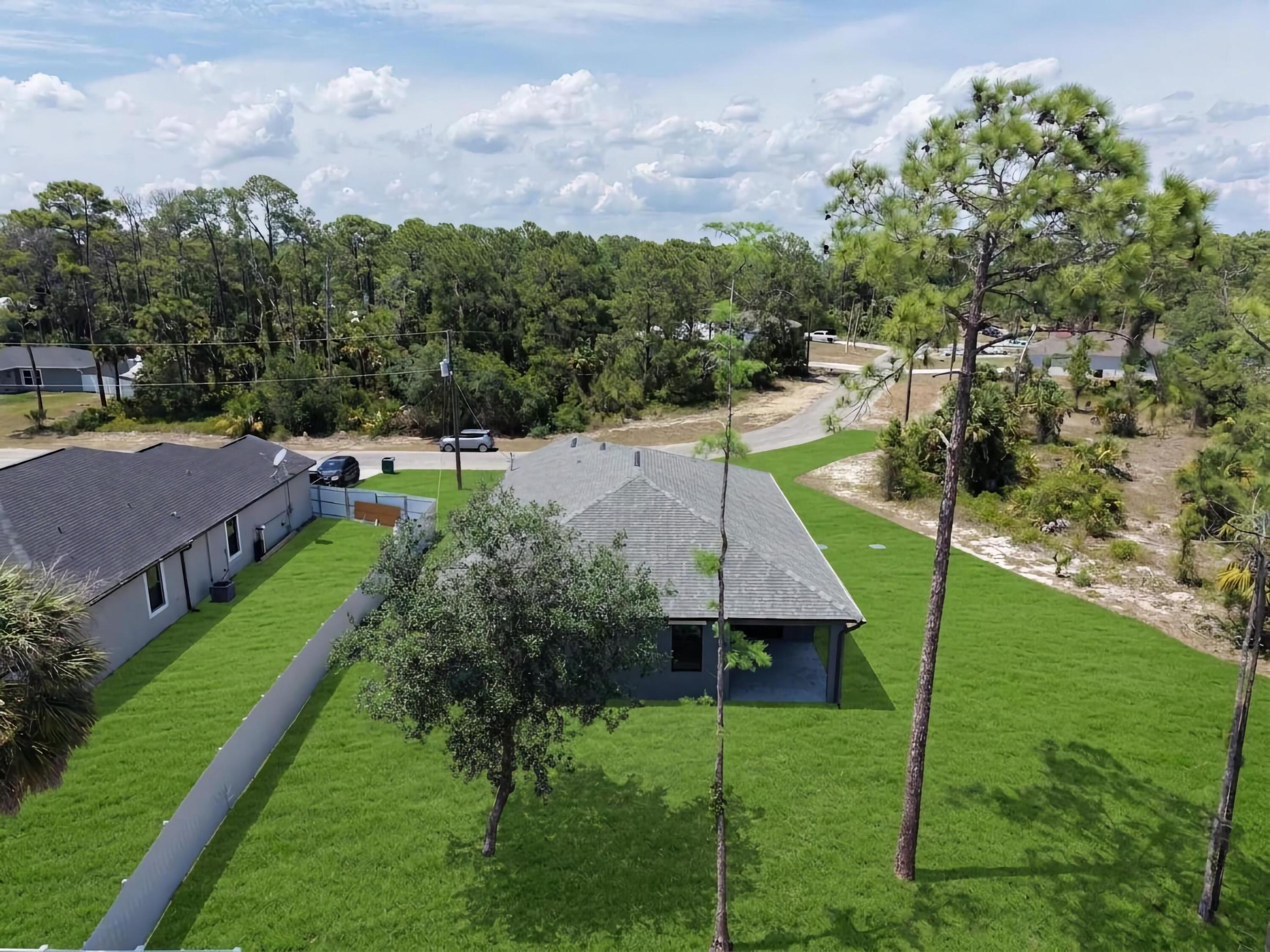 PORT LaBELLE UNIT 9 - Residential
