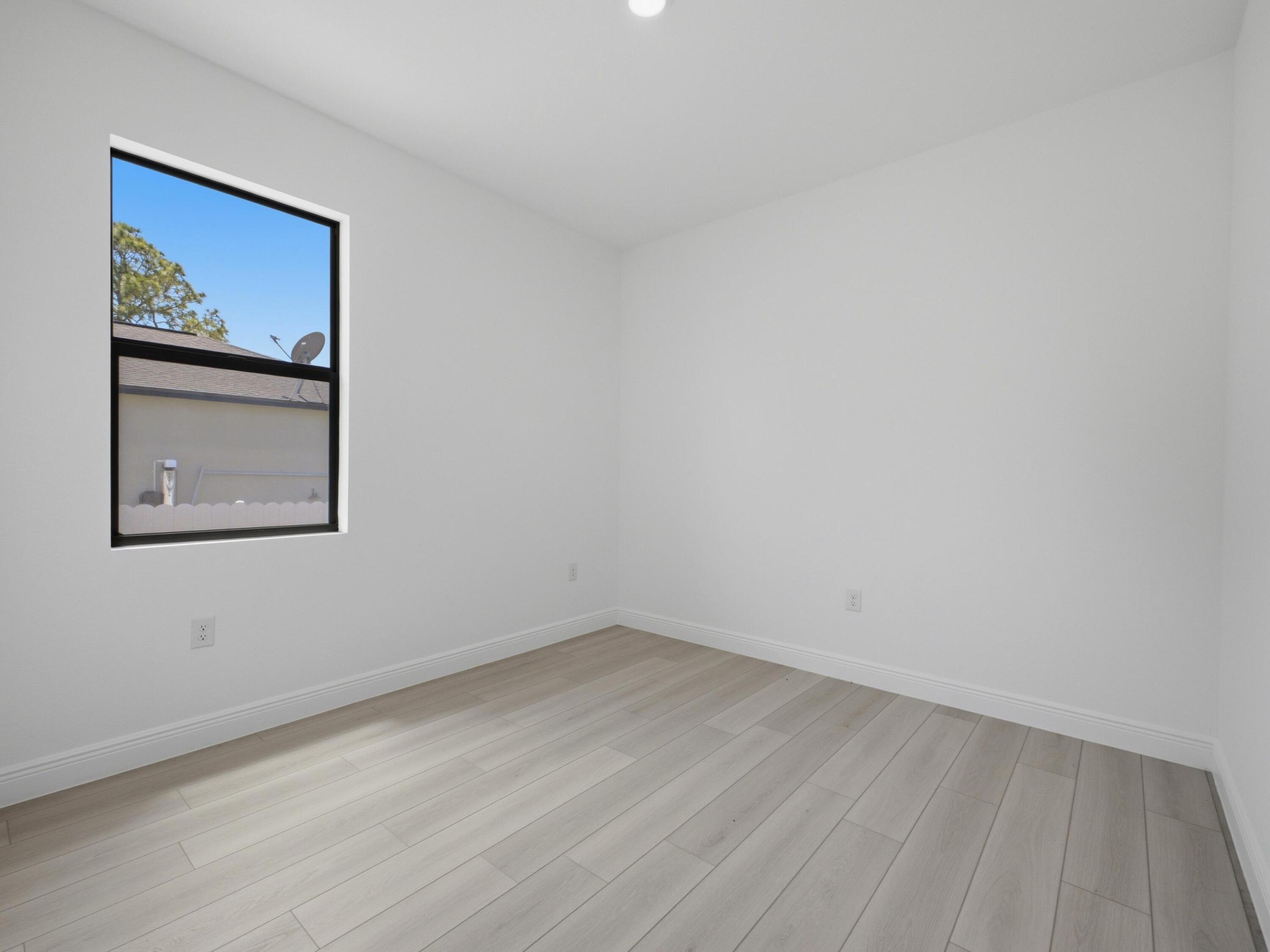 PORT LaBELLE UNIT 9 - Residential