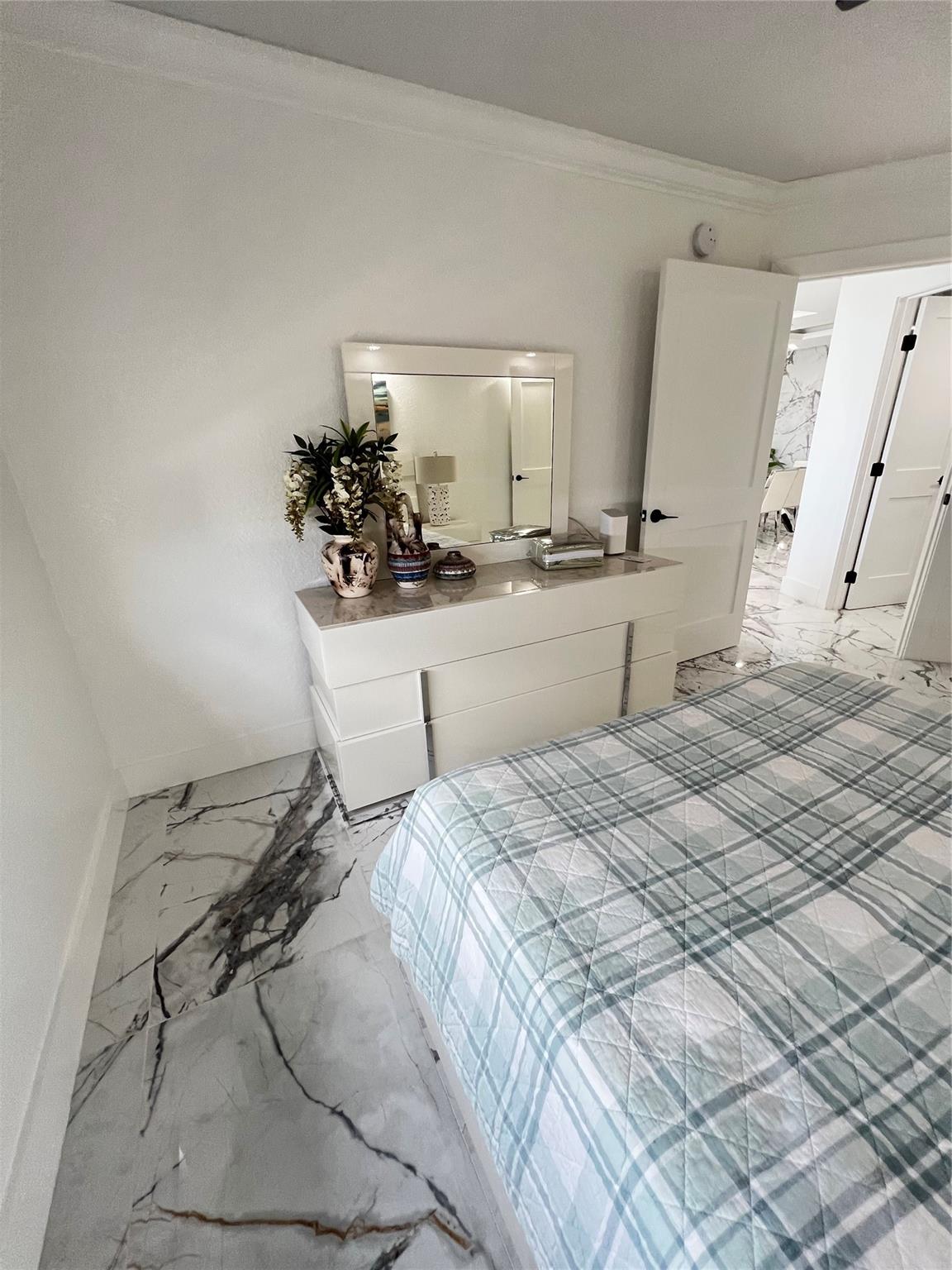 Pompano Beach Club North - Residential Lease