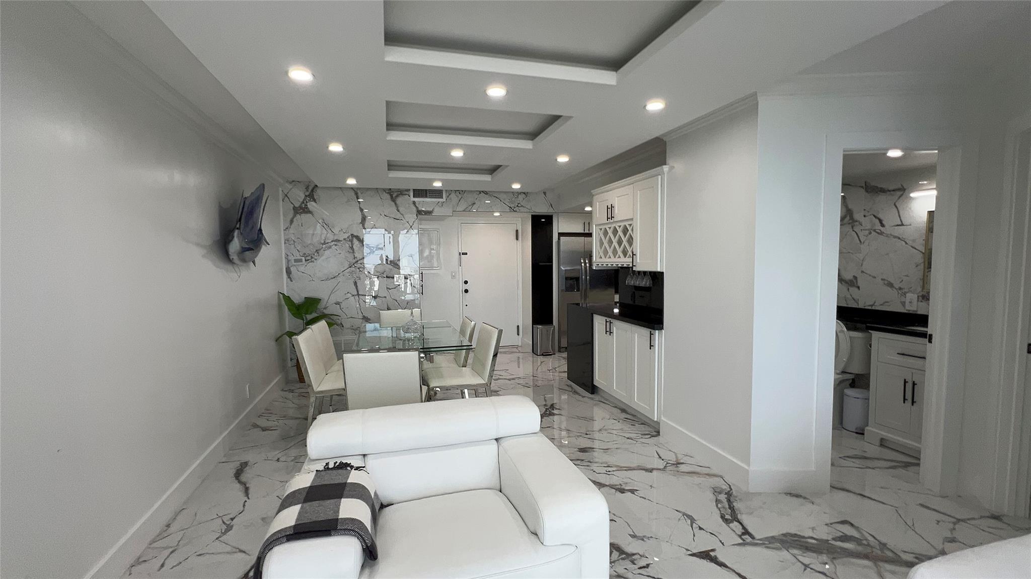 Pompano Beach Club North - Residential Lease